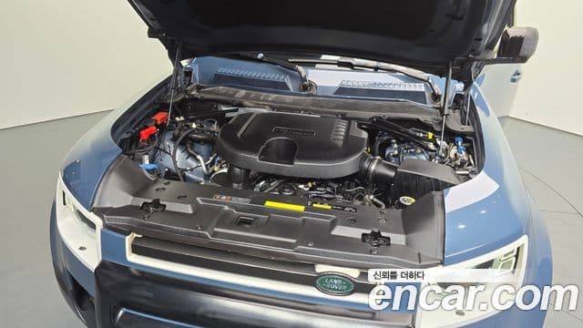 Land Rover Defender (L663) 110 D250 SE, 2022 6