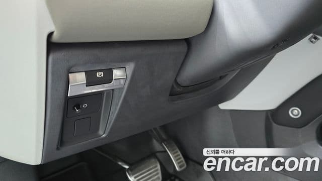 Land Rover Defender (L663) 110 D250 SE, 2022 15