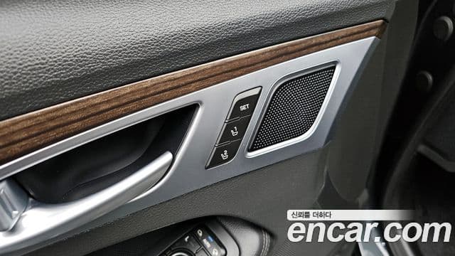 Genesis G80 Luxury, 2018 18