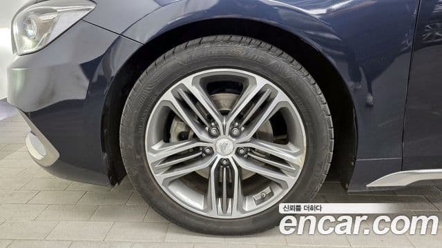 Hyundai Grandeur IG Premium, 2018 все фото