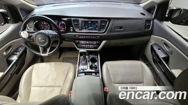 Kia All New Carnival Prestige, 2017 7