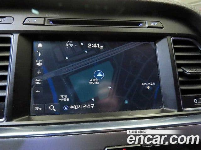 Hyundai LF Sonata LPI Modern(для людей с инвалидностью), 2015 14