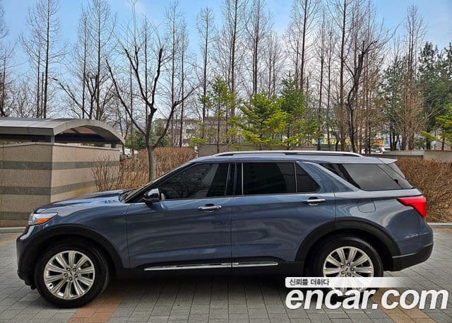 Ford Explorer 6세대 2.3 Limited 4WD, 2021 3