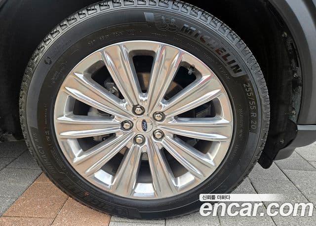 Ford Explorer 6세대 2.3 Limited 4WD, 2021 9