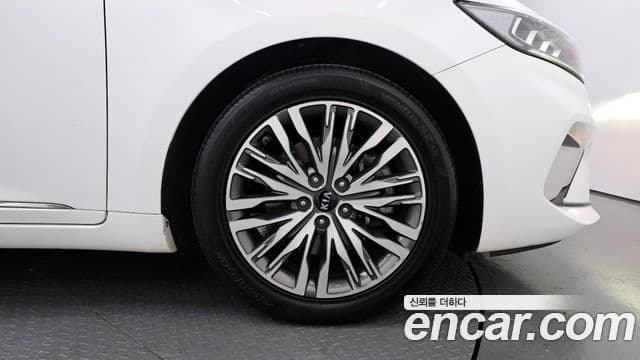 Kia K7 Premier Prestige, 2020 все фото