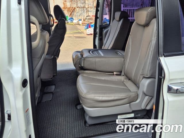 Kia Carnival R топовая версия, 2013 15