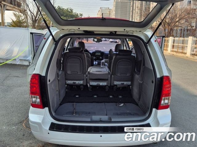 Kia Carnival R топовая версия, 2013 17