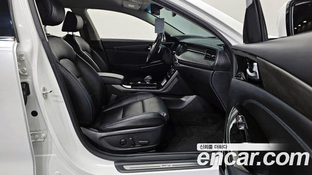 Kia K7 Premier Noblesse, 2020 10