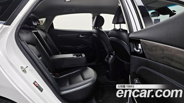 Kia K7 Premier Noblesse, 2020 12