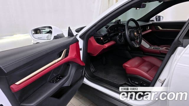 Porsche 타이칸 базовый, 2022 10