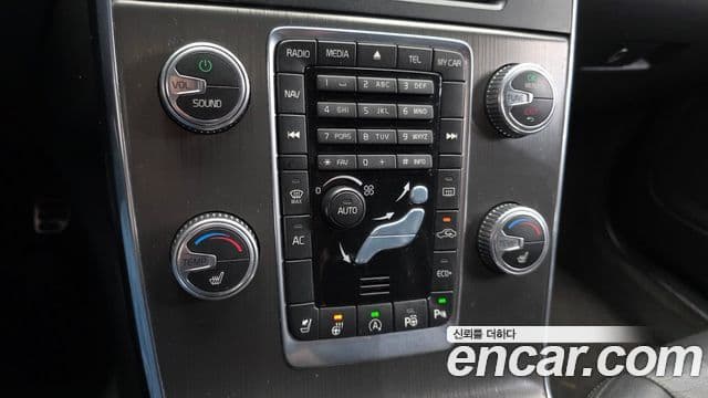 Volvo S60 2세대, 2015 17