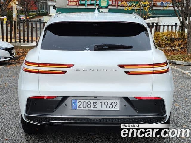 Genesis GV70, 2026 4