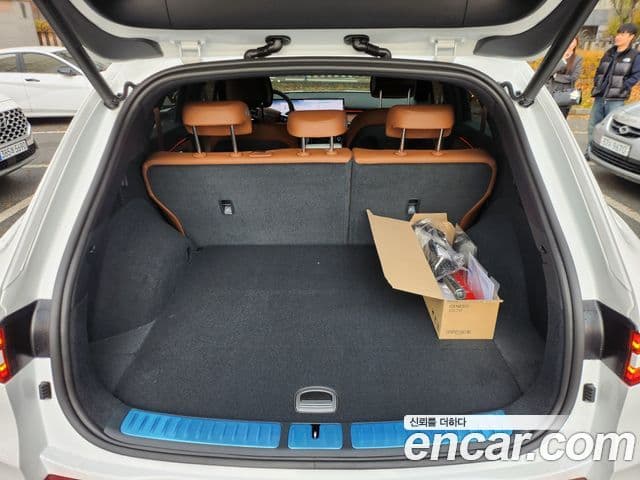 Genesis GV70, 2026 19