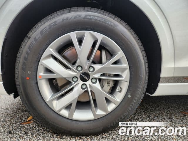 Genesis GV70, 2026 20