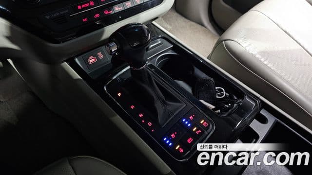 Kia All New Carnival President, 2016 9