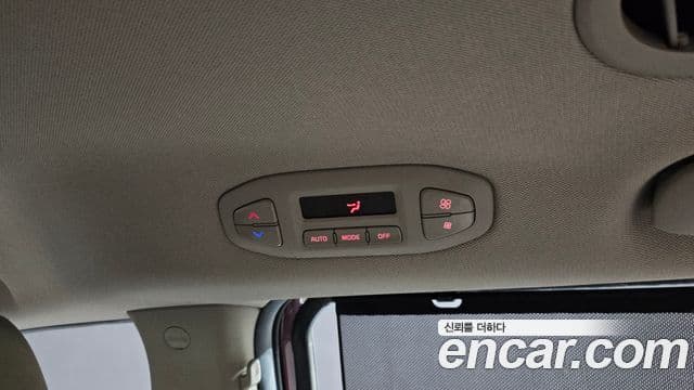 Kia All New Carnival President, 2016 17