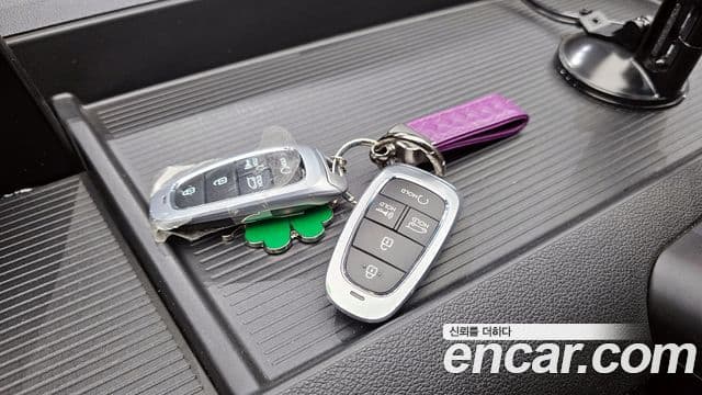 Hyundai Staria Modern, 2023 18