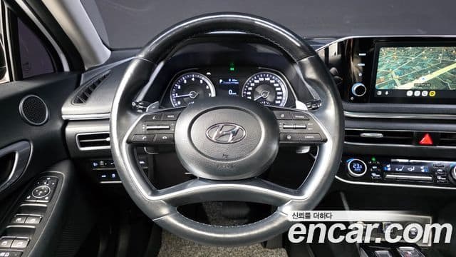 Hyundai Sonata (DN8) Premium Family, 2020 13