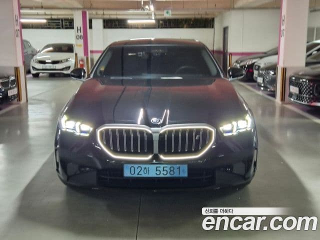 BMW i5 (G60) eDrive 40, 2024 1