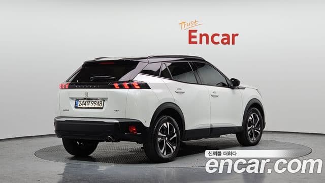 Peugeot 2008 2세대 1.5 BlueHDi GT, 2021 2