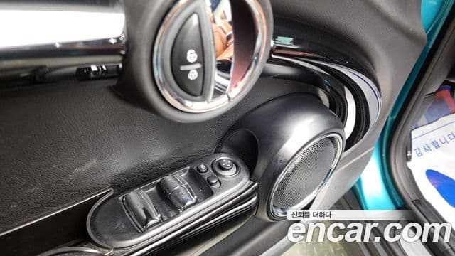 Mini Cooper S кабриолет 3세대, 2017 13