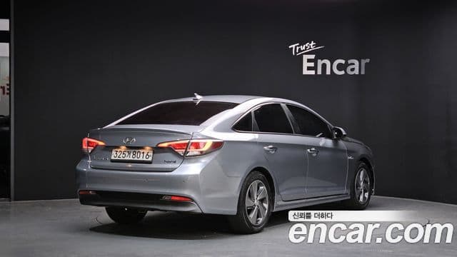 Hyundai LF Sonata гибрид Premium, 2016 2