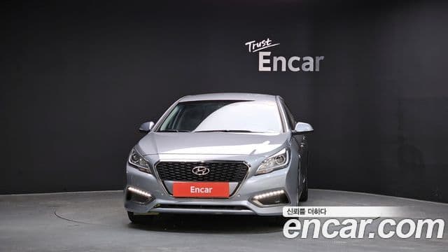 Hyundai LF Sonata гибрид Premium, 2016 3