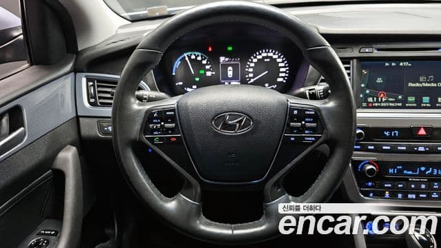 Hyundai LF Sonata гибрид Premium, 2016 13