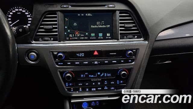 Hyundai LF Sonata гибрид Premium, 2016 14