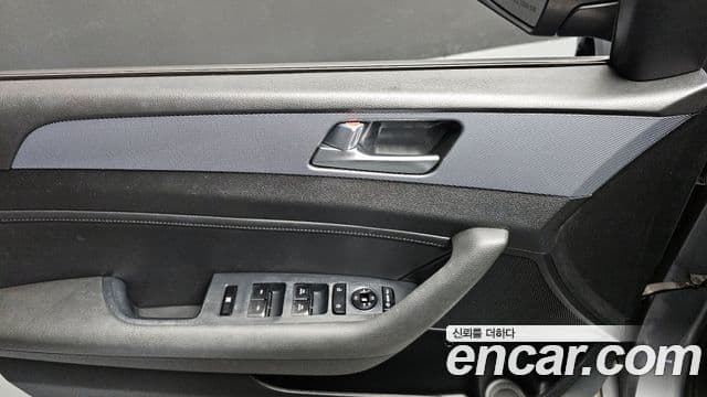 Hyundai LF Sonata гибрид Premium, 2016 17