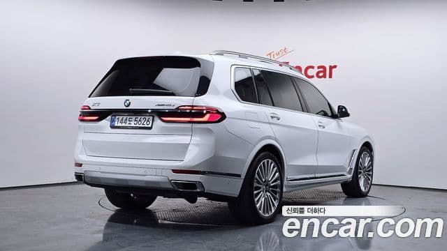 BMW X7 (G07) xDrive 40d Design Pure Excellence 7인승, 2024 2