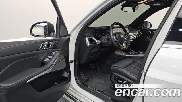 BMW X7 (G07) xDrive 40d Design Pure Excellence 7인승, 2024 10