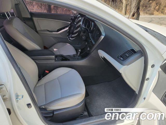 Kia The / новый New K5 Deluxe, 2014 12