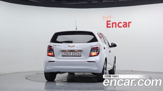 Chevrolet(GM대우) The / новый New 아베오 хэтчбек 1.4 турбо LT, 2017 4