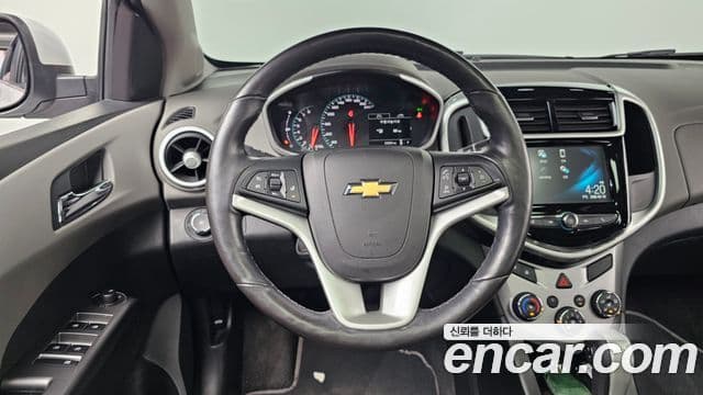Chevrolet(GM대우) The / новый New 아베오 хэтчбек 1.4 турбо LT, 2017 13