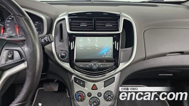 Chevrolet(GM대우) The / новый New 아베오 хэтчбек 1.4 турбо LT, 2017 14
