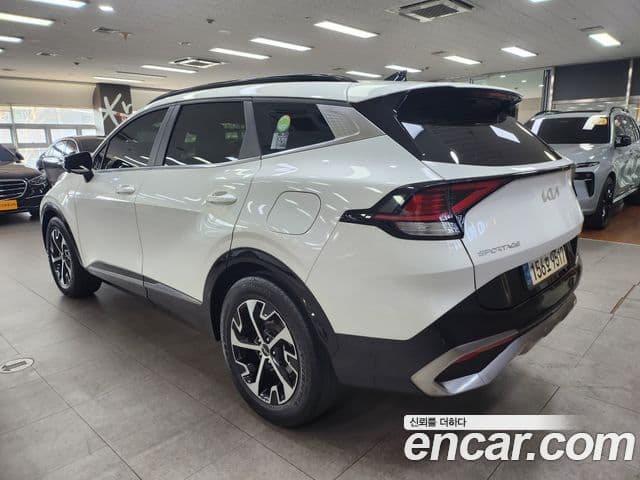 Kia Sportage 5세대 гибрид Signature 2WD, 2022 2