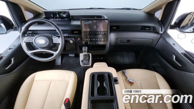 Hyundai Staria Modern, 2025 7