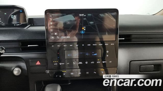 Hyundai Staria Modern, 2025 15