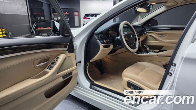 BMW 5시리즈 (F10) Luxury, 2015 10