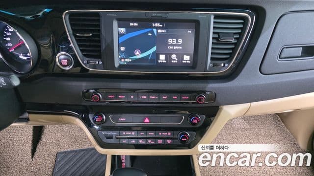 Kia The / новый New Carnival Noblesse Special, 2020 14