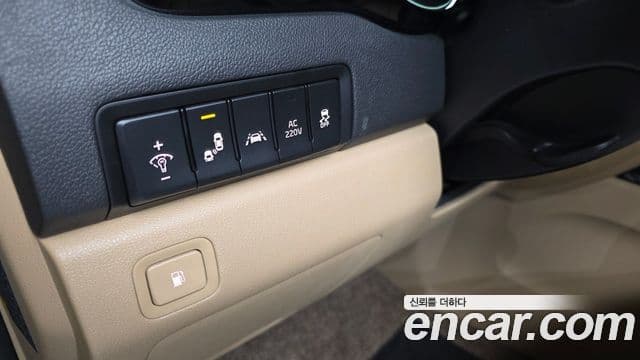 Kia The / новый New Carnival Noblesse Special, 2020 16