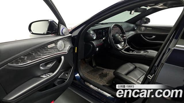 Mercedes-Benz E-класс W213 E350 4MATIC AMG Line Edition, 2021 10