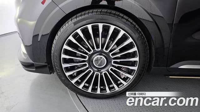 Kia Carnival 4세대 бензин 9인승 High Limousine(компания по спецнадстройкам), 2022 все фото