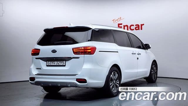 Kia The / новый New Carnival Luxury, 2020 2