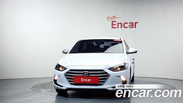 Hyundai Avante AD 1.6 GDI Value Plus, 2018 3