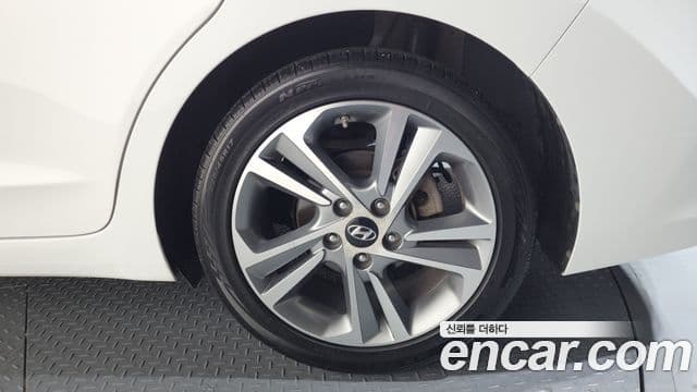 Hyundai Avante AD 1.6 GDI Value Plus, 2018 все фото