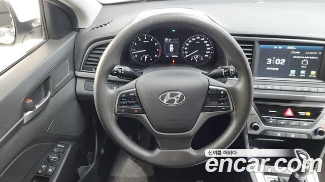 Hyundai Avante AD 1.6 GDI Value Plus, 2018 13