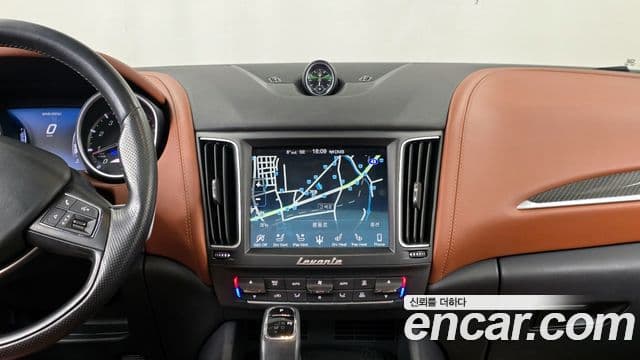 Maserati Levante 3.0 AWD GranSport, 2019 14