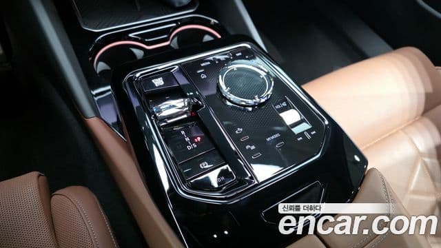 BMW 5시리즈 (G60) 530i xDrive M Sport, 2025 9